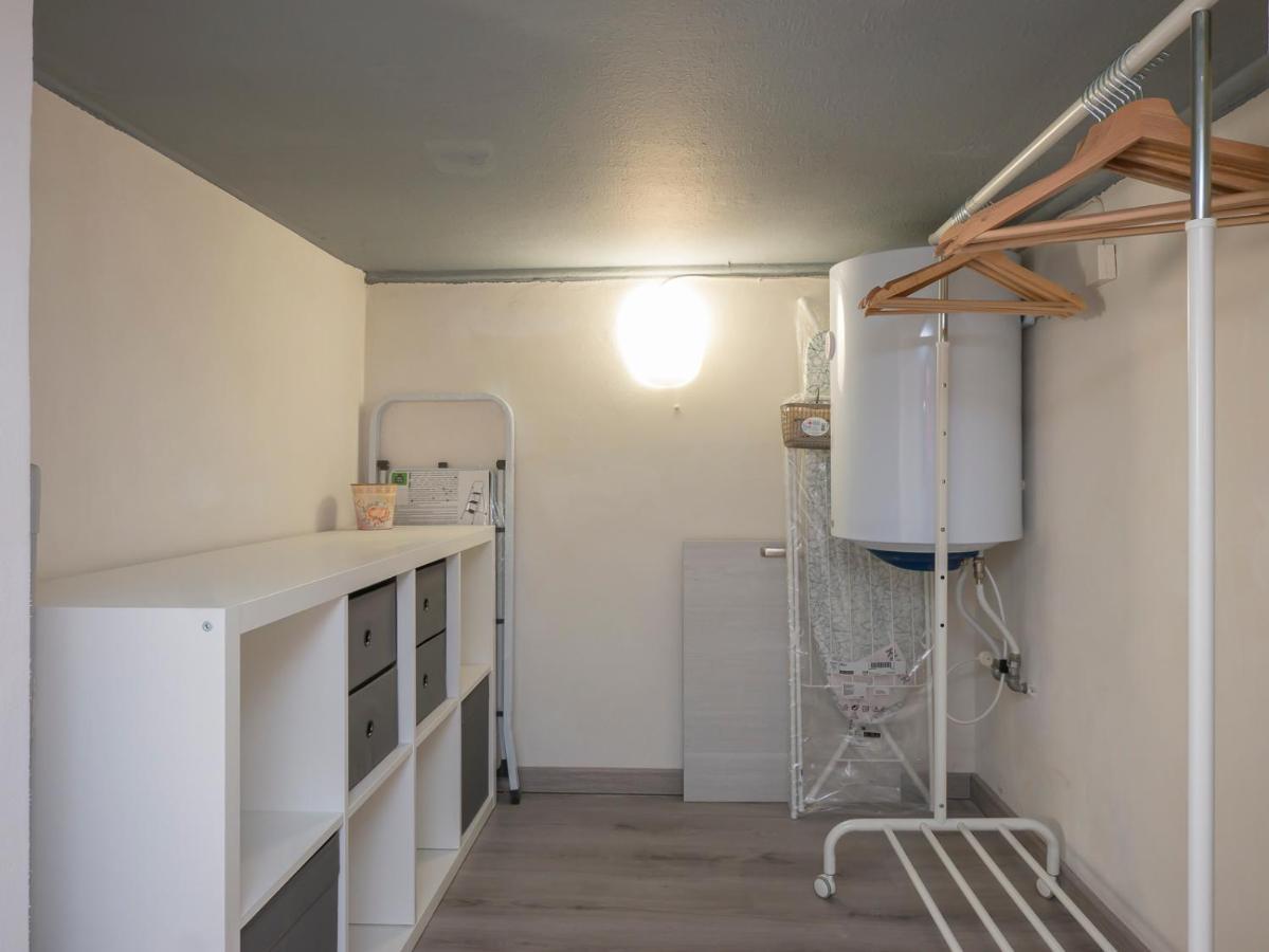 I Host Apartment - Neera 22 Milan Bagian luar foto